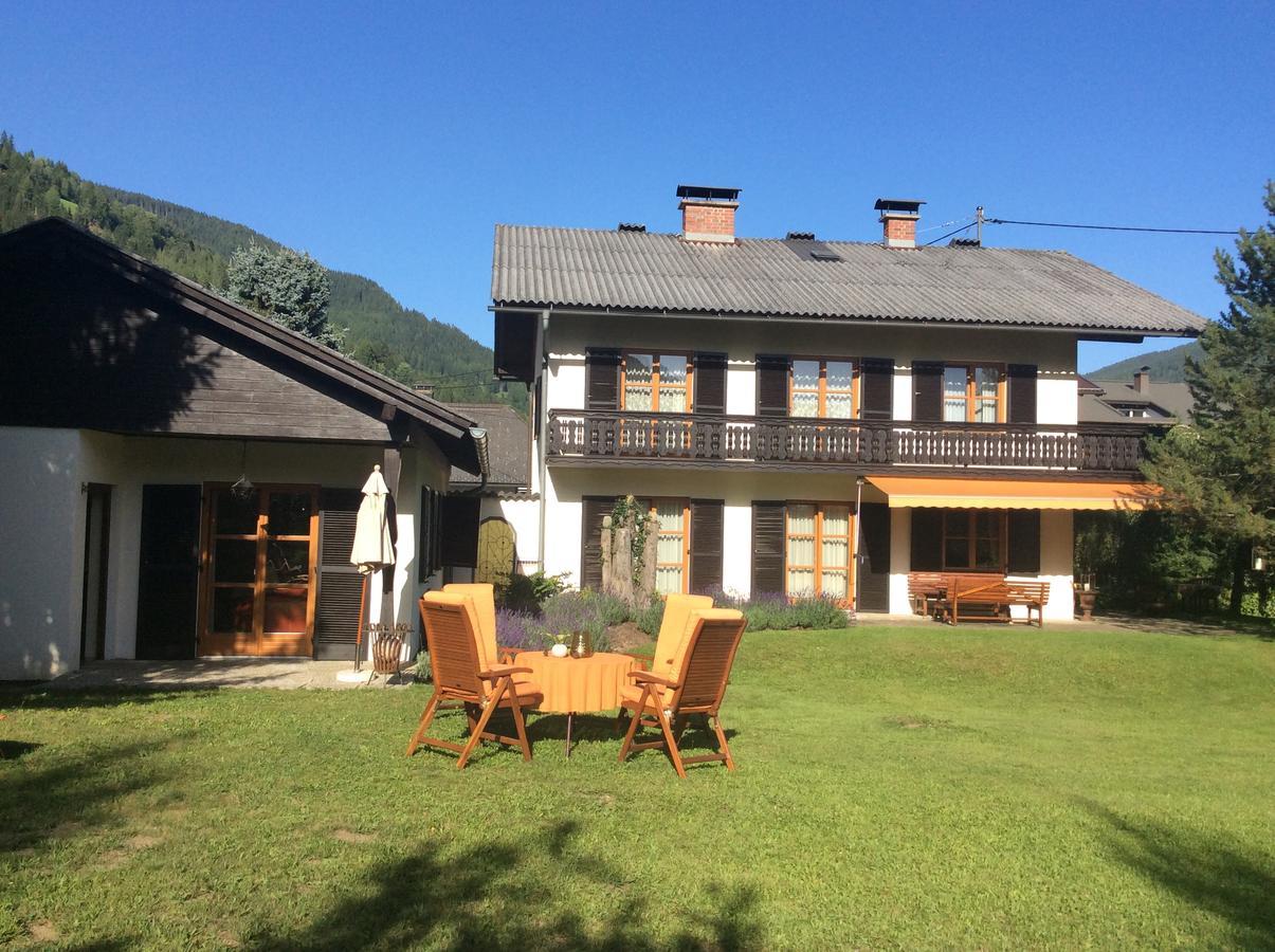 Ferienwohnungen Familie Wetzlinger Bad Kleinkirchheim Exterior photo